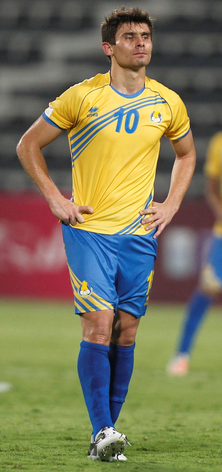 Alex Footballer Born March 1982