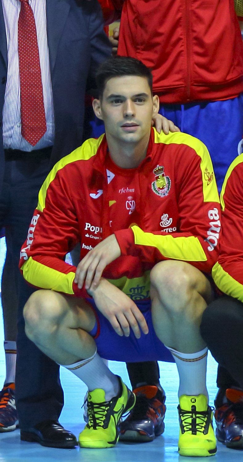 Angel Fernandez Perez