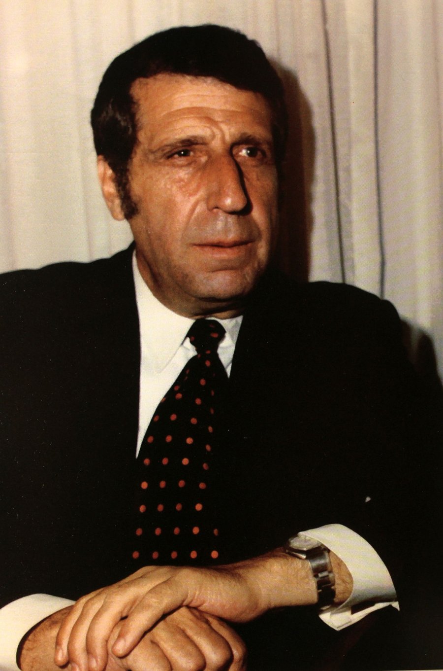 Arno Babajanian