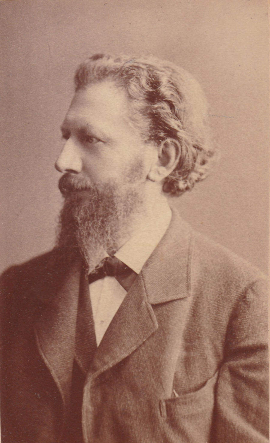 August Kundt
