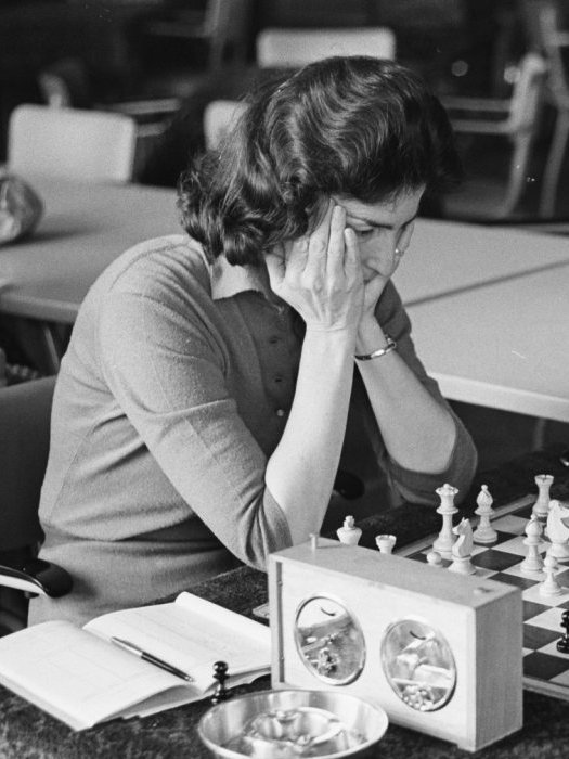 Chantal Chaude De Silans