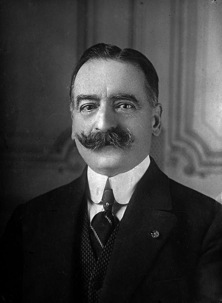 Charles De Broqueville