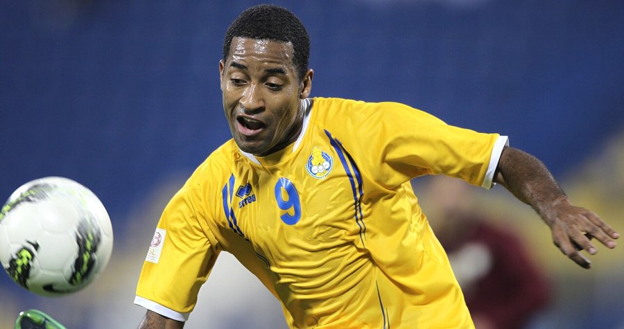 Edmilson Footballer Born 1982