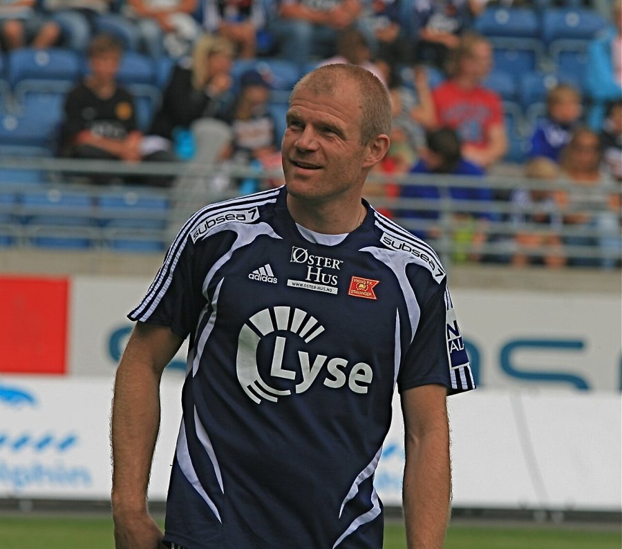 Egil Ostenstad