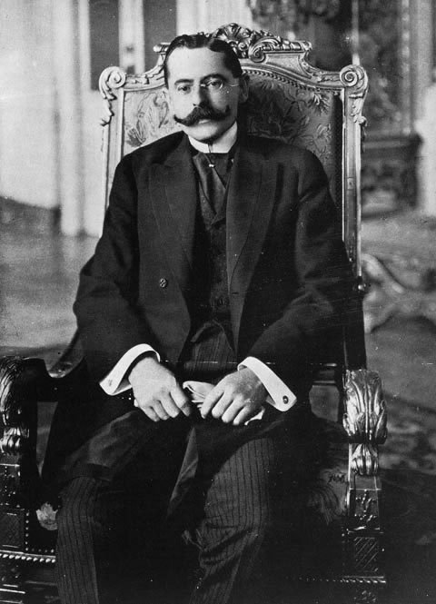 Francisco S Carvajal