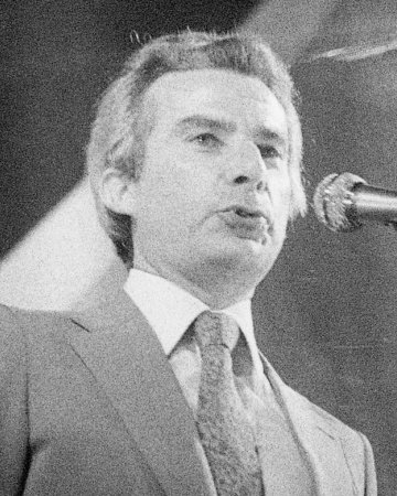 Francisco Sa Carneiro