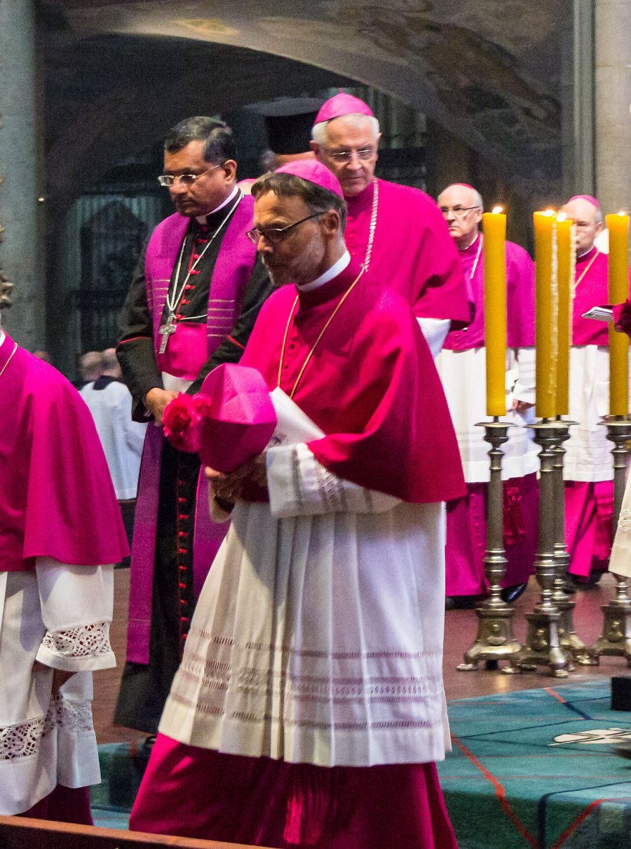 Franz Peter Tebartz Van Elst