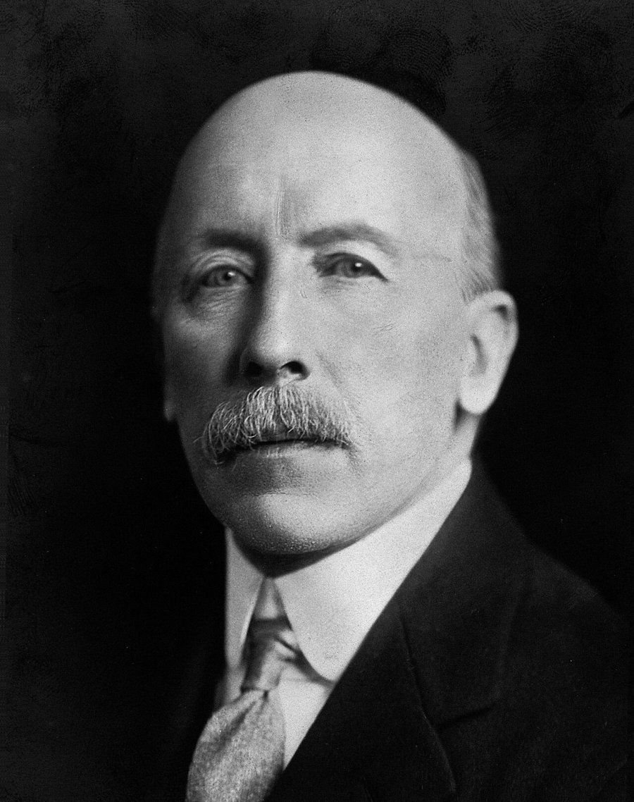 Frederic G Kenyon