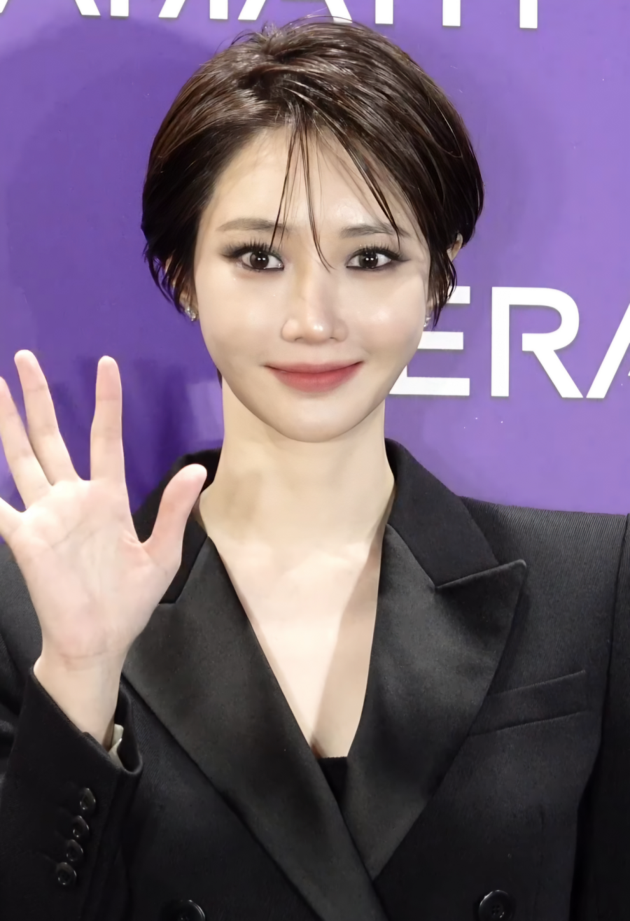Go Joon Hee
