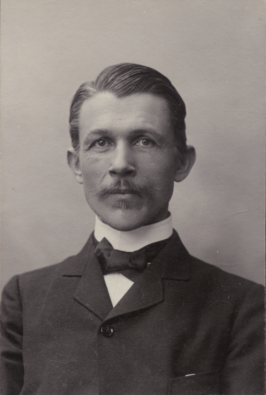 Knut Angstrom