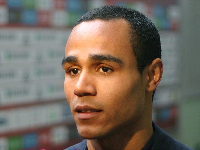 Leonardo Footballer Born 1983