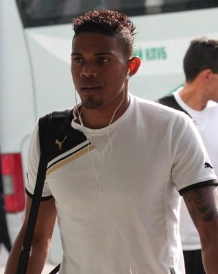 Maicon Footballer Born May 1988