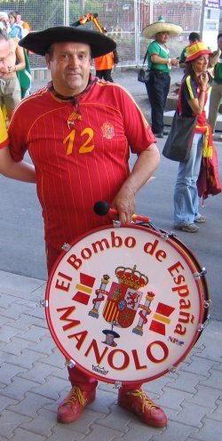 Manolo El Del Bombo