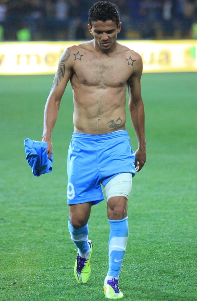 Matheus Footballer Born 1983