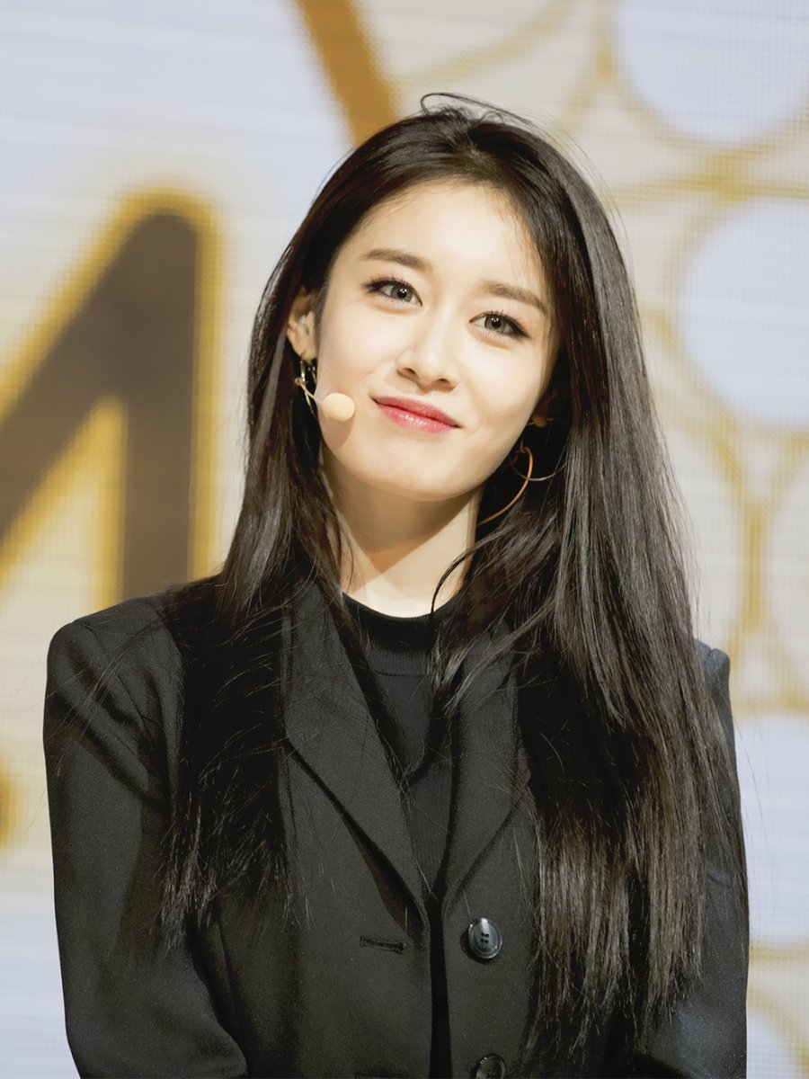 Park Ji Yeon