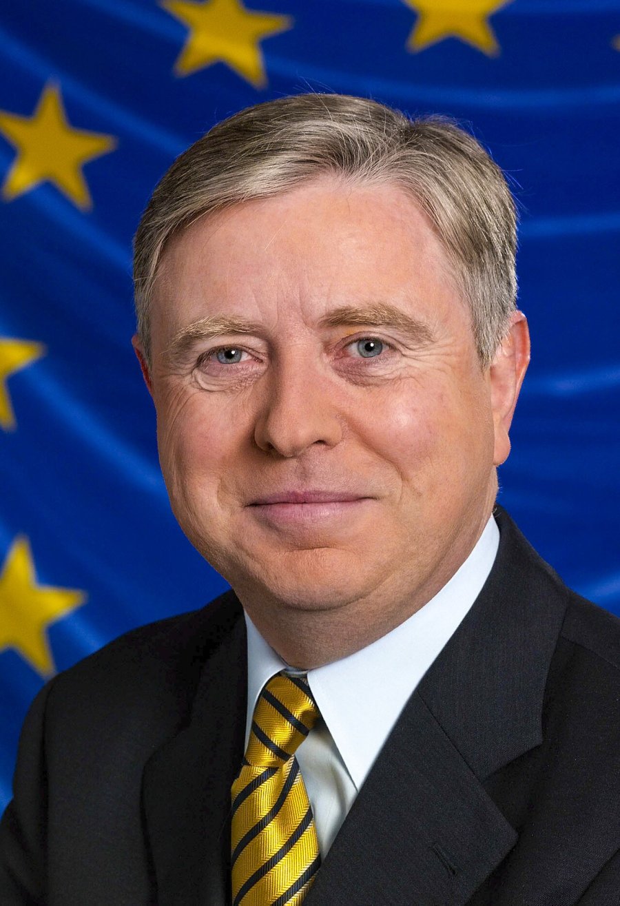 Pat Cox