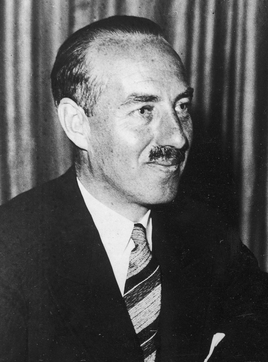 Paul Van Zeeland