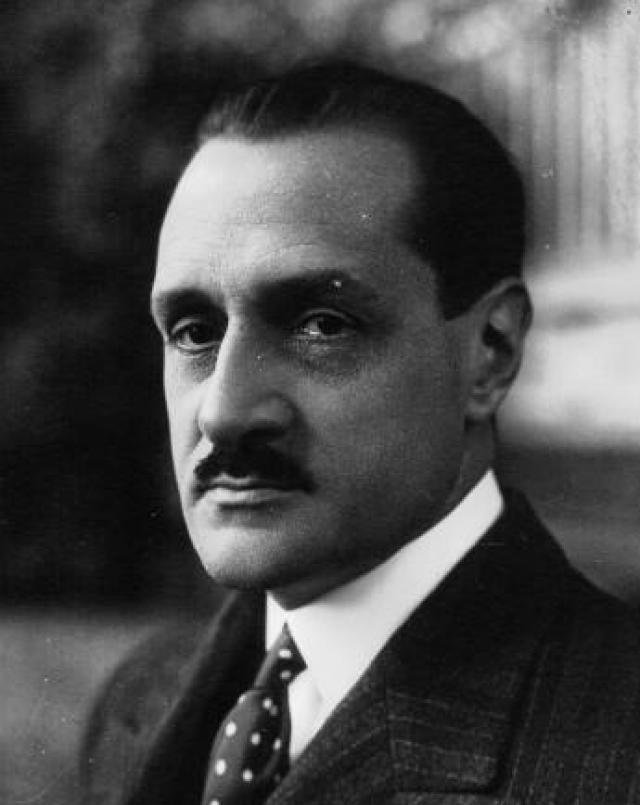 Robert Esnault Pelterie