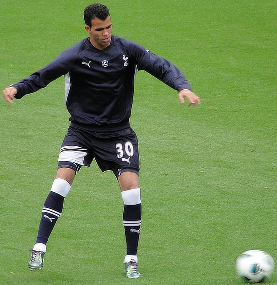 Sandro Footballer Born 1989