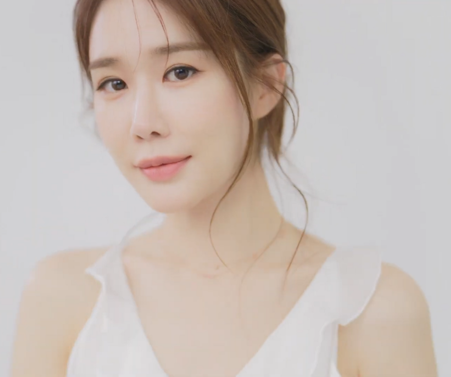 Yoo In Na